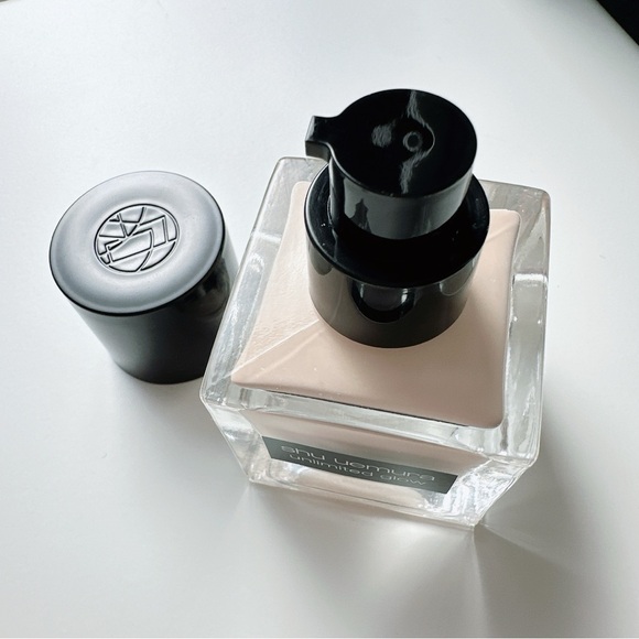 🔥Shu Uemura unlimited glow foundation 584 fair sand - Picture 3 of 5